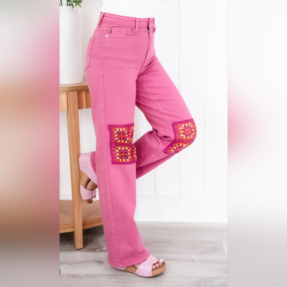 NWT Judy Blue Dusty Pink Jeans with Crochet Patchwork Detail Sz 11/30